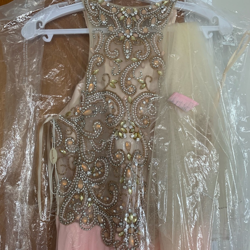 Prom Dress - Picture 4 of 6